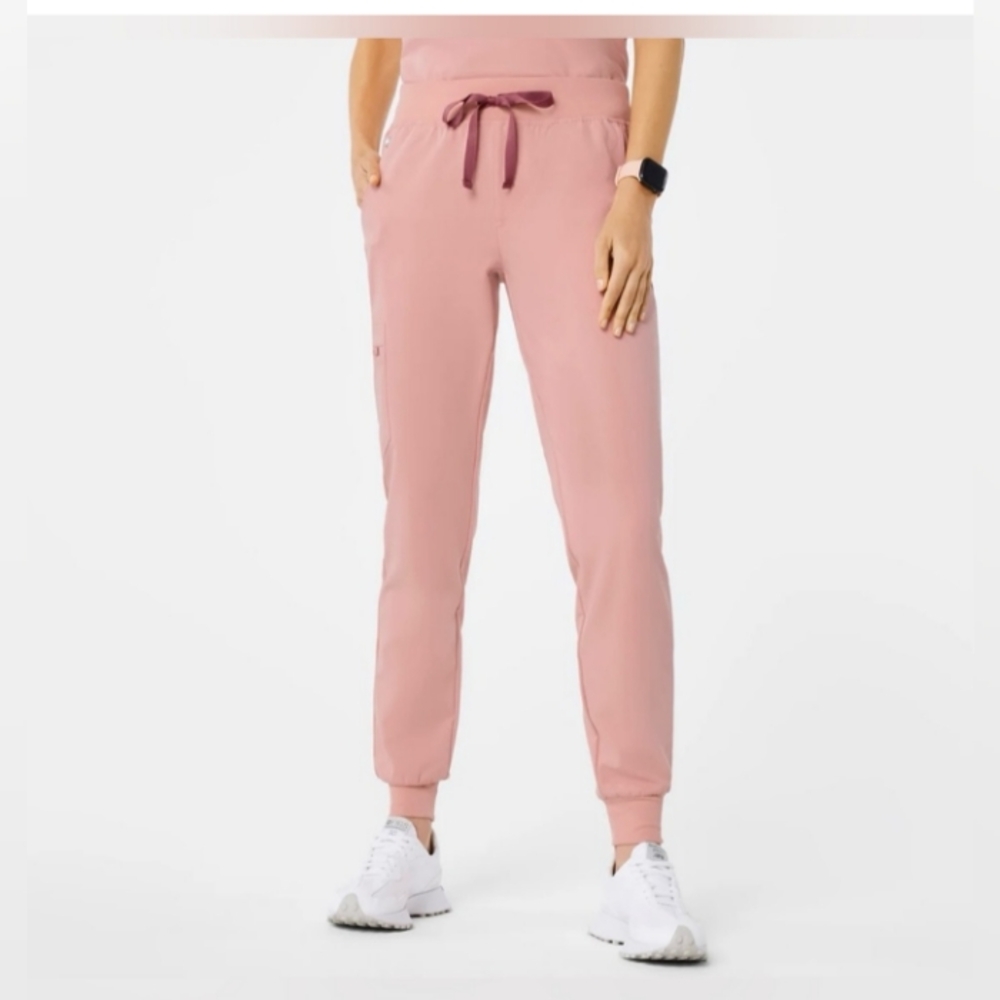 Figs Women's Pink Jogger Pants
